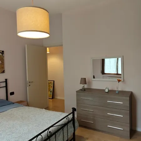 Апартаменты Beb Casa-la Lucciola Сальсомаджоре-Терме